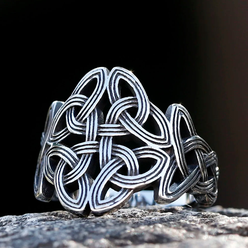 2024 New Pattern Stainless Steel Ring Wiccan Cross Celtics Knot Women Rings Witchcraft Good Luck Protection Amulet jewellery