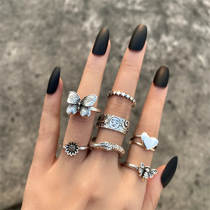Punk Heart Ring Set for Women Sword Teary Eyes Gothic Vintage Plated Retro Rhinestone Bohemia Finger Jewelry 2022 New Trendy