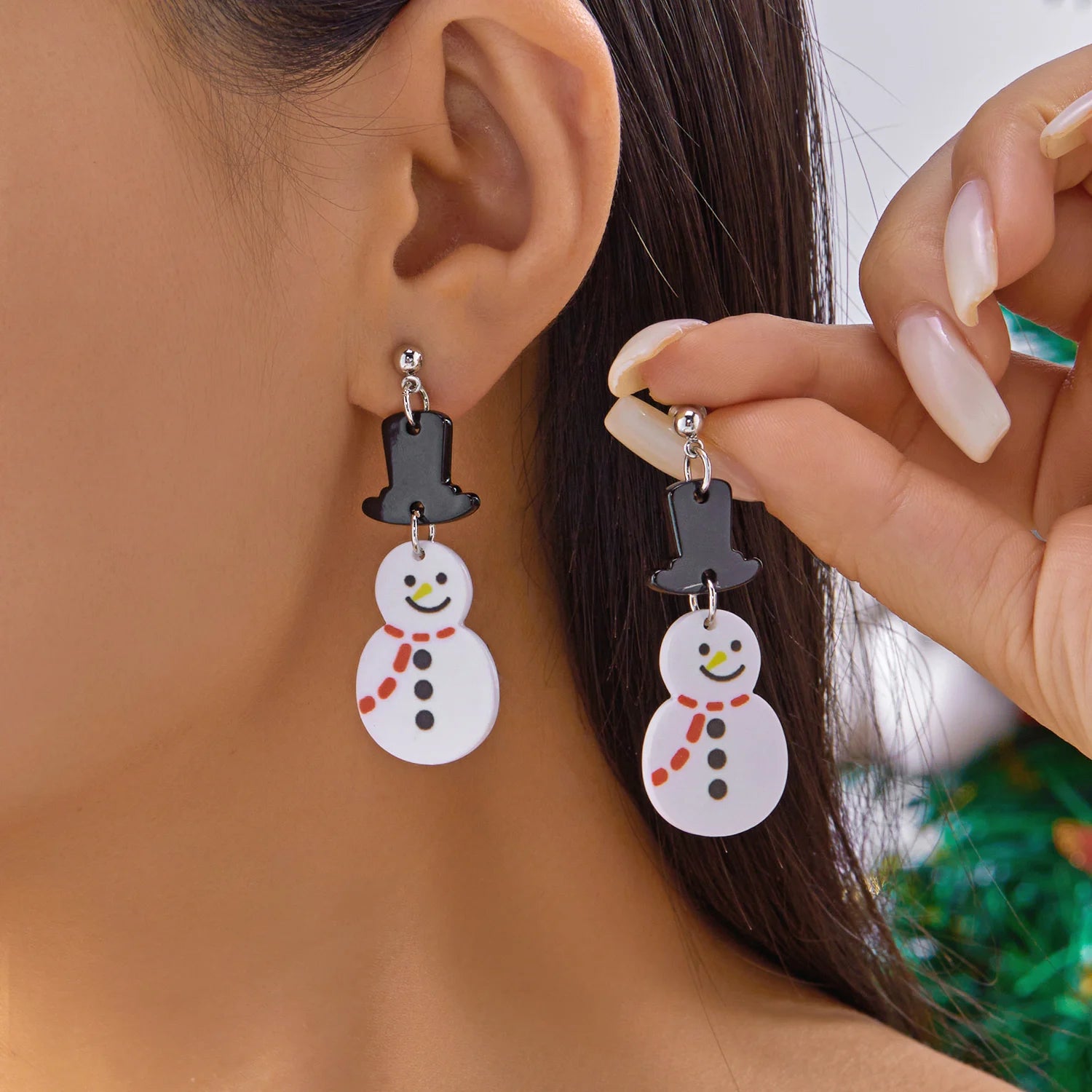 Cute Santa Claus Dangle Earrings For Women Acrylic Cartoon Snowman Elk Christmas Tree Bulb Pendant Earring Girls New Year Gift
