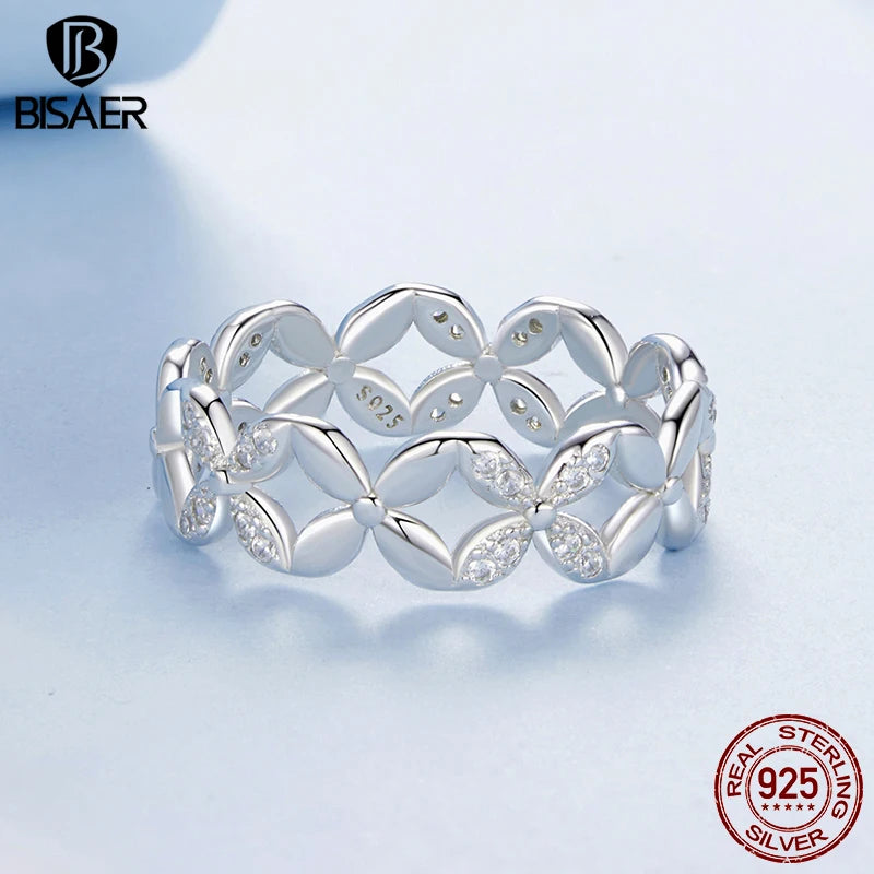 BISAER Bague en argent sterling 925 à quatre pétales avec sertissage pavé et bande en zircon blanc plaqué pour femme, bijoux fins de fête EFR614