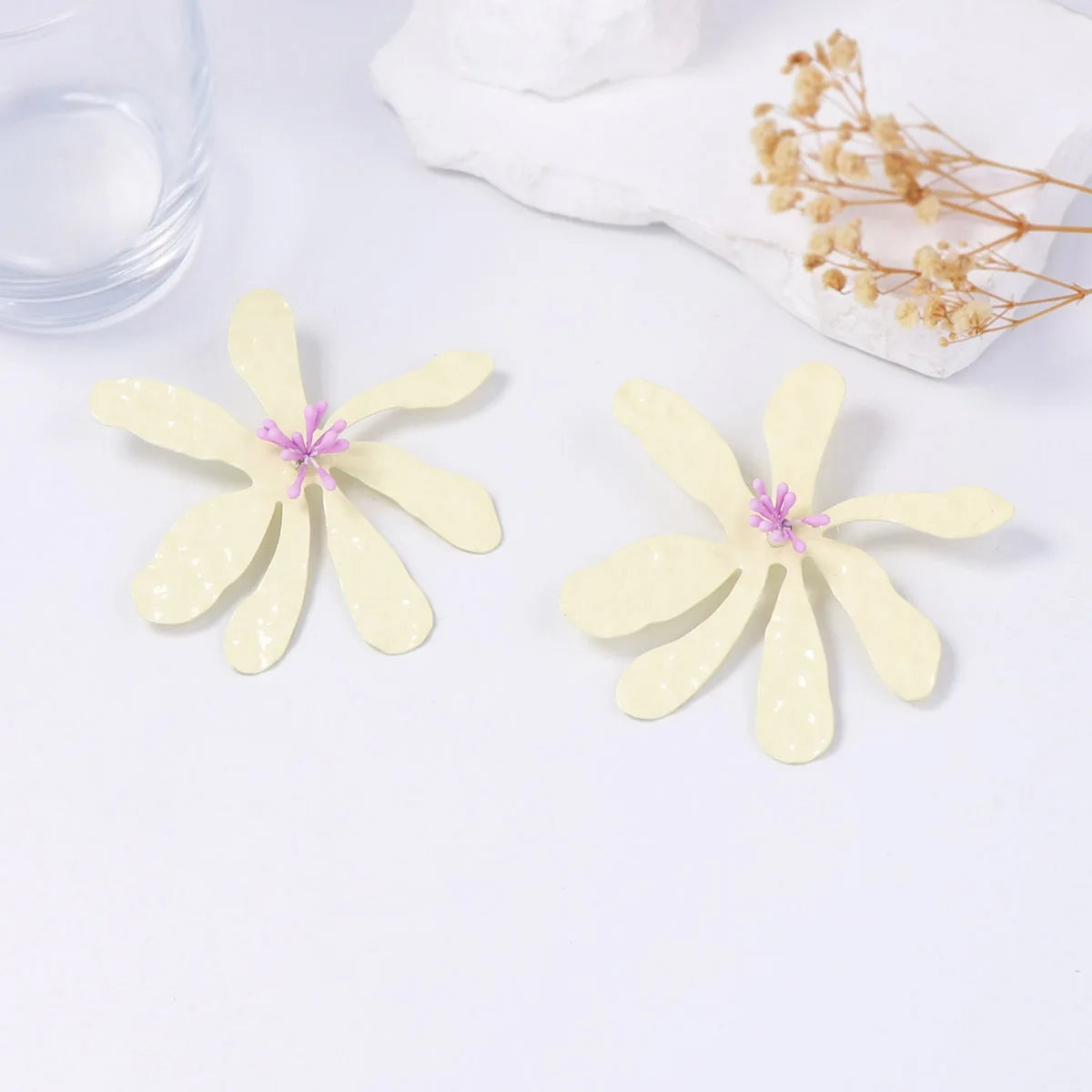 ZAA Personalized Trendy Metal Exaggerated Flower Vacation Style Earrings