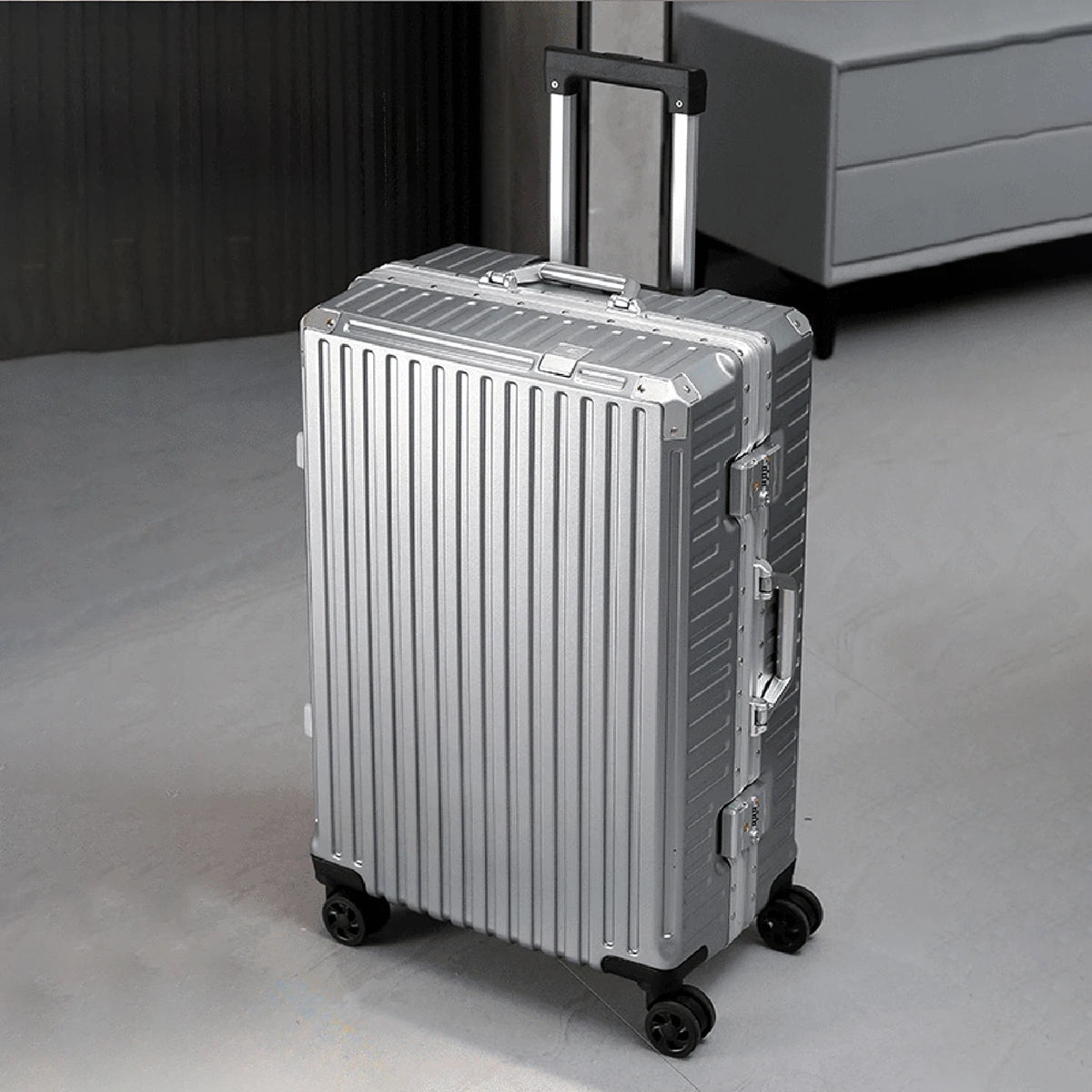 Trolley Luggage 20 24 26 28 Inch Aluminum Frame Rolling Luggage Case USB Travel Suitcase on Wheels Combination Lock Carry-On Luggage - Madeinsea©