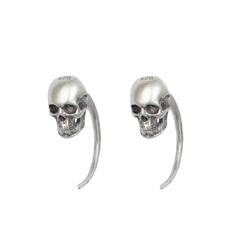 MKENDN 925 Sterling Silber Kreative Retro Totenkopf Chic Ohrstecker Punk Rock Street Style Ohrstecker für Damen und Herren Feiner Schmuck