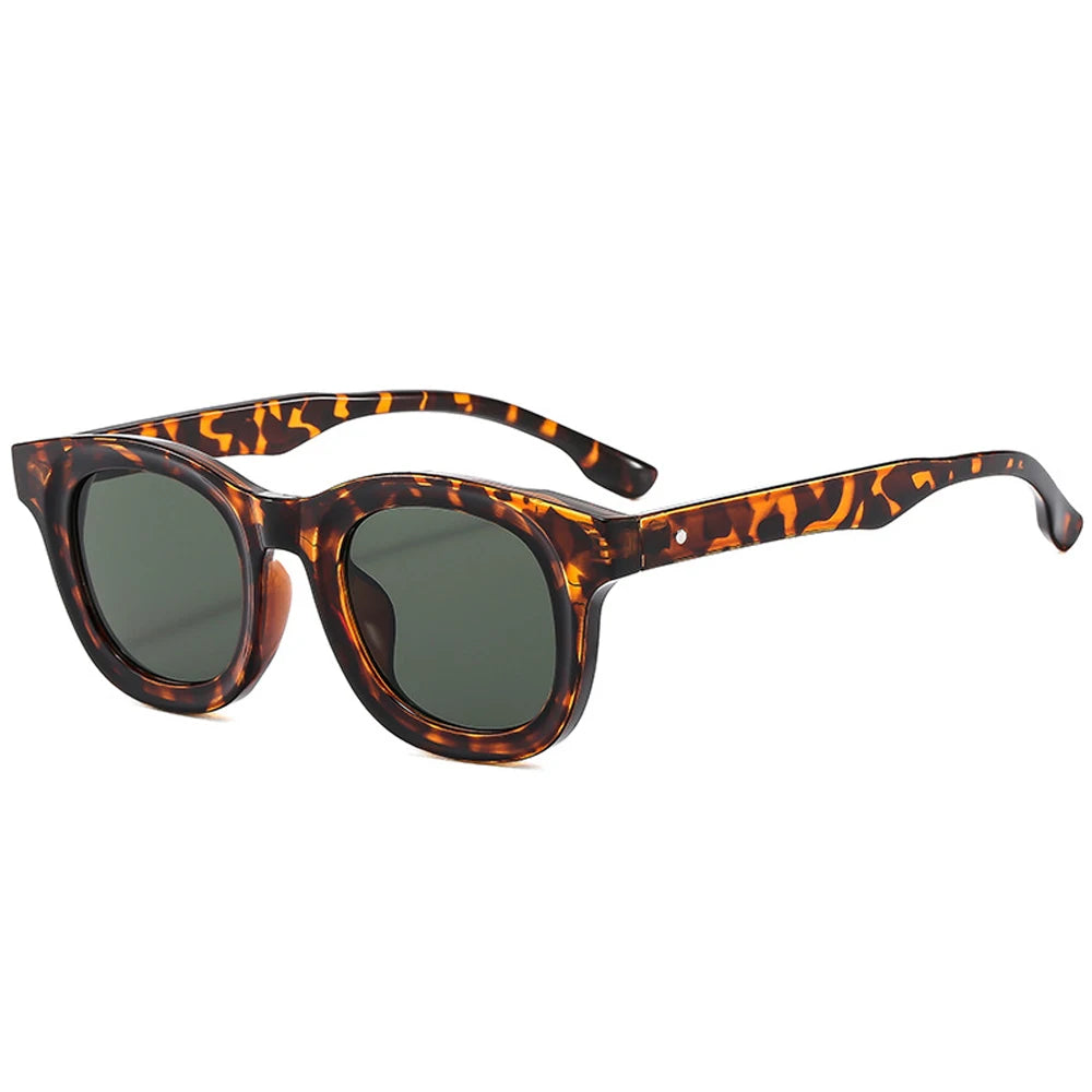 Luxury Brand Design Fashion Small Round Sunglasses Women Retro Jelly Frame Ocean Lens Shades UV400 Men Rivets Punk Sun Glasses