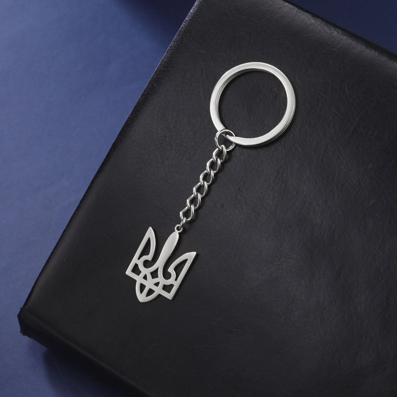 Dreamtimes New Ukraine National Logo Keychain Women's Men's Stainless Steel Pendant Accessories Jewelry Gift