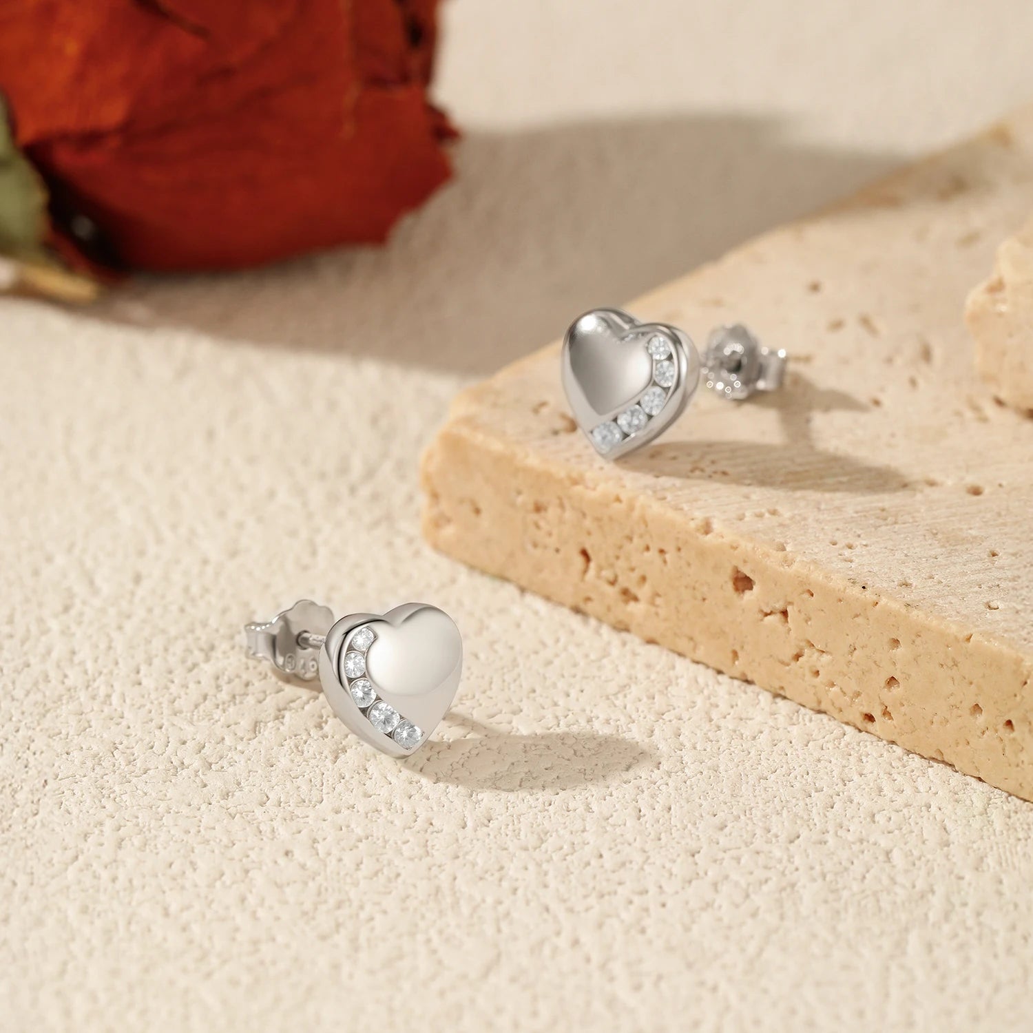 MODIAN Sparkling Clear CZ Small Ear Studs 925 Sterling Silver Heart Daily Wear Stud Earrings For Women Fine Jewelry