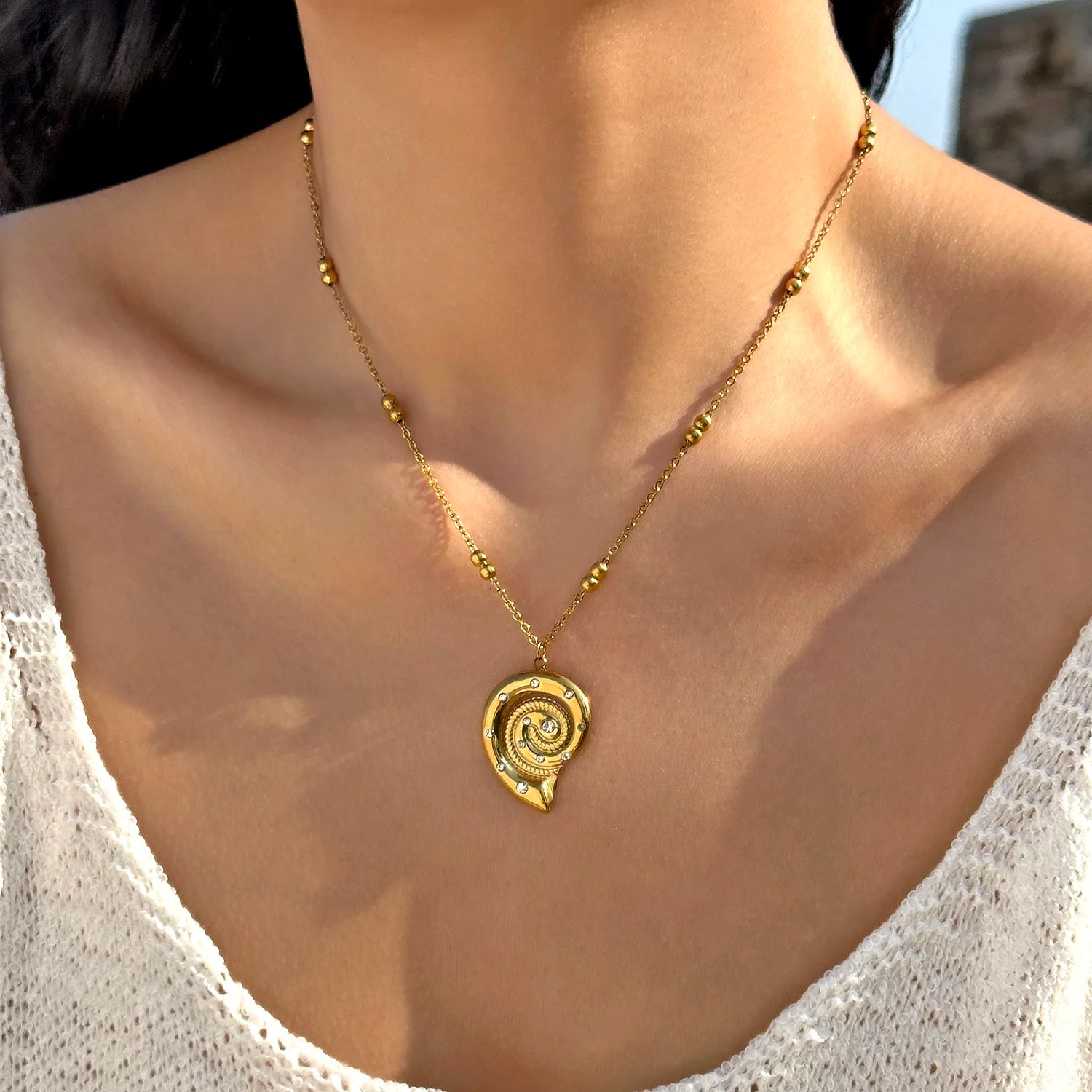 Stainless Steel Ocean Series Necklace for Women Gold Color Textured Starfish Conch Dolphin Pendant Choker Beach Party Jewelry