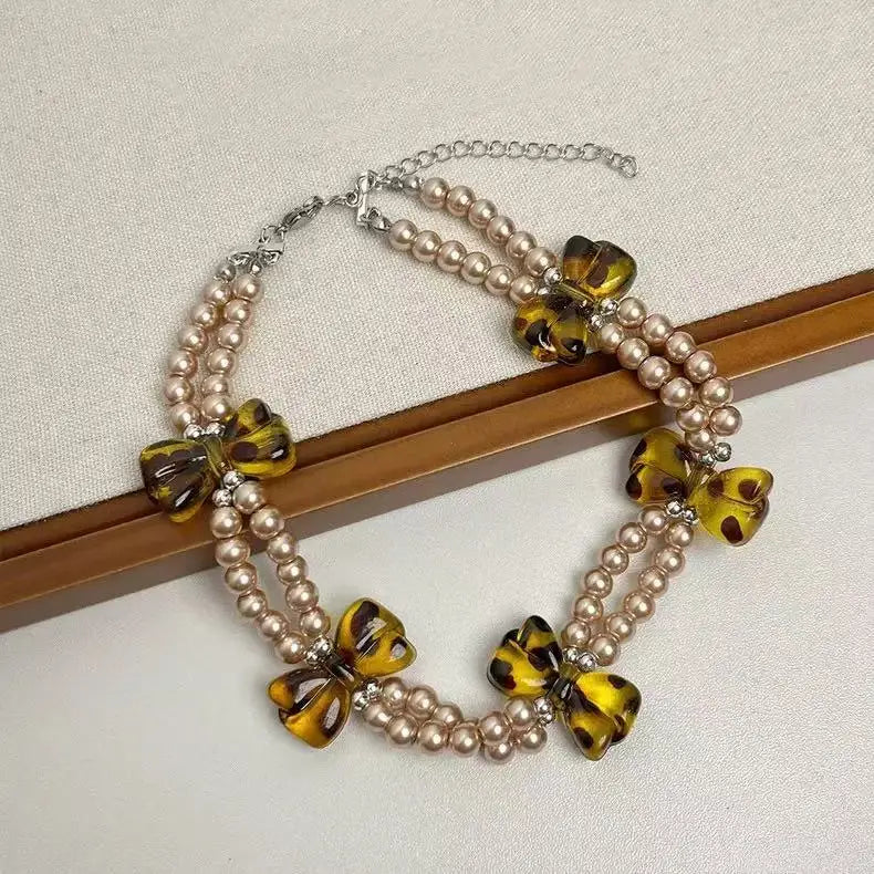 2025 New Leopard Print Heart-shaped Pearl Beaded Necklace