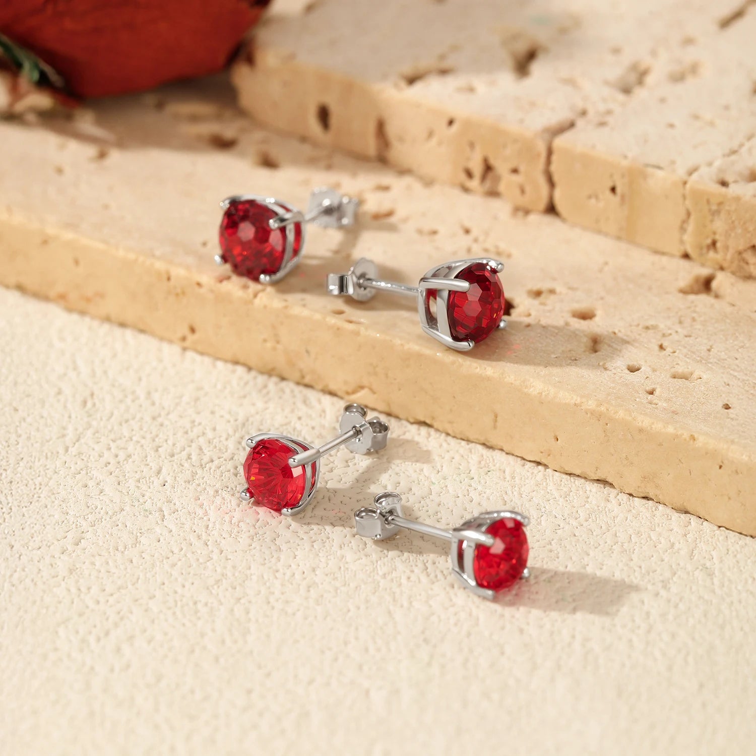 MODIAN 925 Sterling Silver Trendy Pomegranate Red Firework Cut Round CZ Stud Earrings For Women And Men Fine Jewelry
