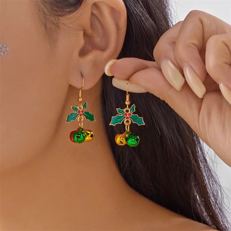 Fashion Christmas Red Green Bell Pendant Earrings for Women Exquisite Bowknot Long Tassel Dangle Earring New Year Xmas Gifts