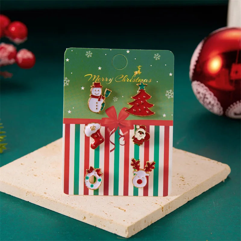 Fashion Christmas Brooch Pin For Women Men Santa Claus Snowflake Christmas Tree Bell Enamel Brooch New Year Xmas Decoration Gift