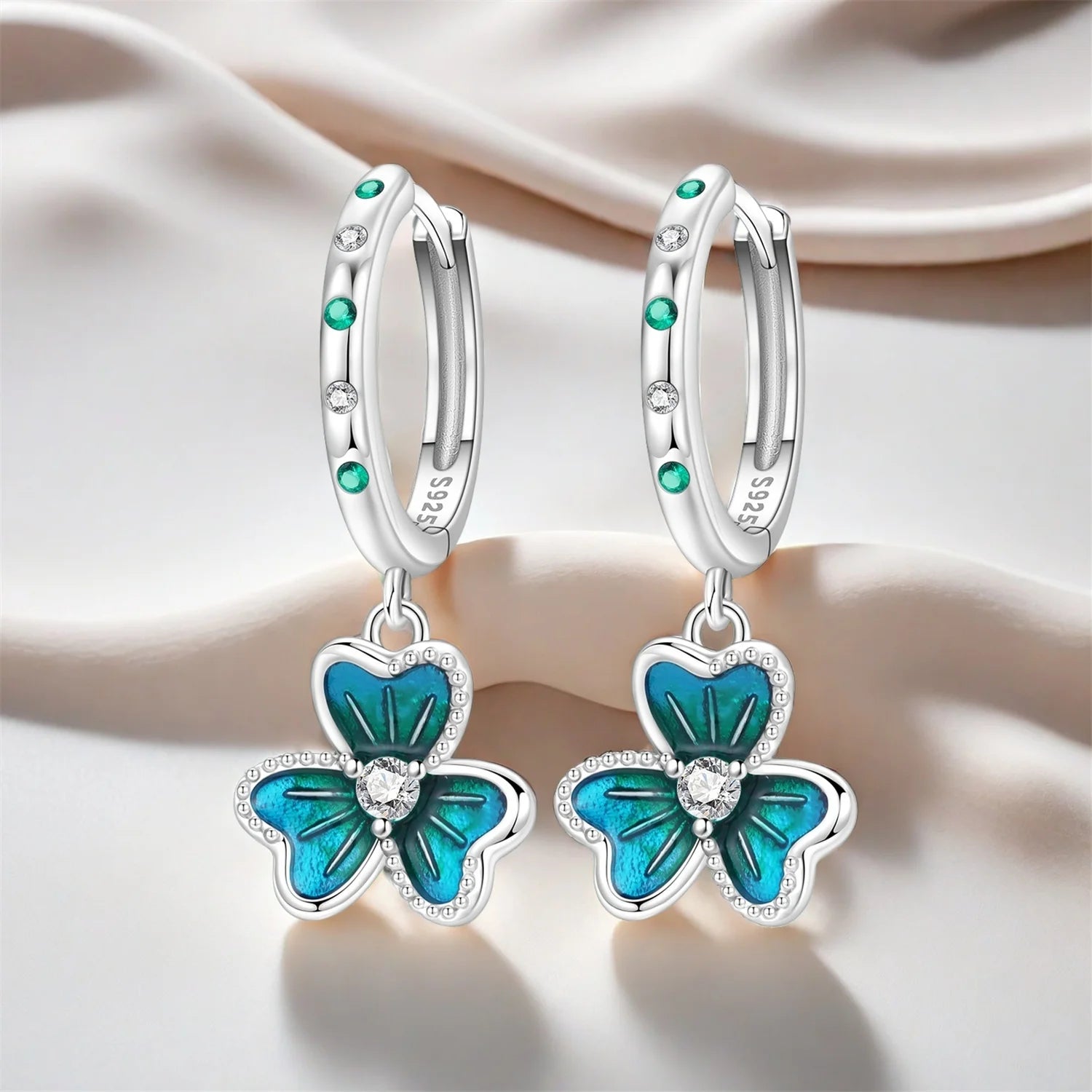 PANPOKI 925 Sterling Silver Clover Lucky Symbol Drop Earrings Women Earrings Charm Fashion Versatile Party Jewelry Gifts
