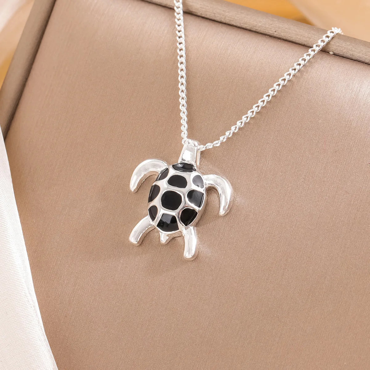 The New Listing Hot 925 Tibetan silver Cute Turtle Necklace Wholesale Fashion Flow Animal Pendant Korean Jewelry High Quality - Madeinsea©