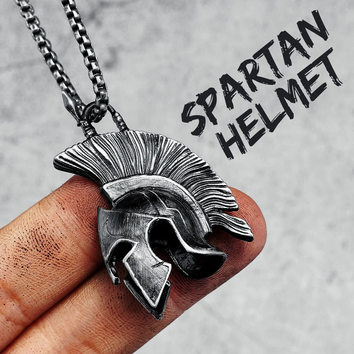 Vintage Spartan Helmet Necklace Stainless Steel Pendant Punk Rock Men Chain Hip Hop for Rider Boyfriend Biker Jewelry Best Gift
