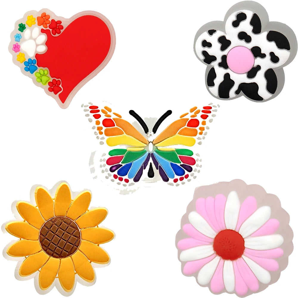 5PCS LED Clog Shoe Charms Cute Animal Duck Gamepad Pig Black Cat Shoe Buckle Accessories Pins for Women Men Cute Shoe Decoration