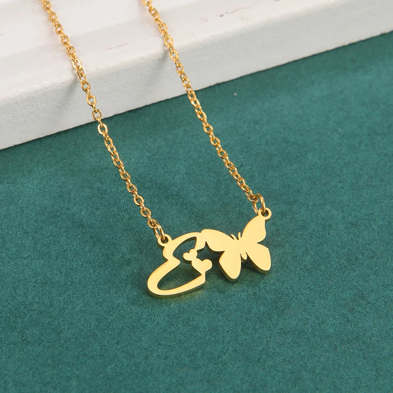 New Fashion 26 Initials Letter Pendant Butterfly Necklace for Women Elegant Stainless Steel Gold Color Necklace Jewelry Gift