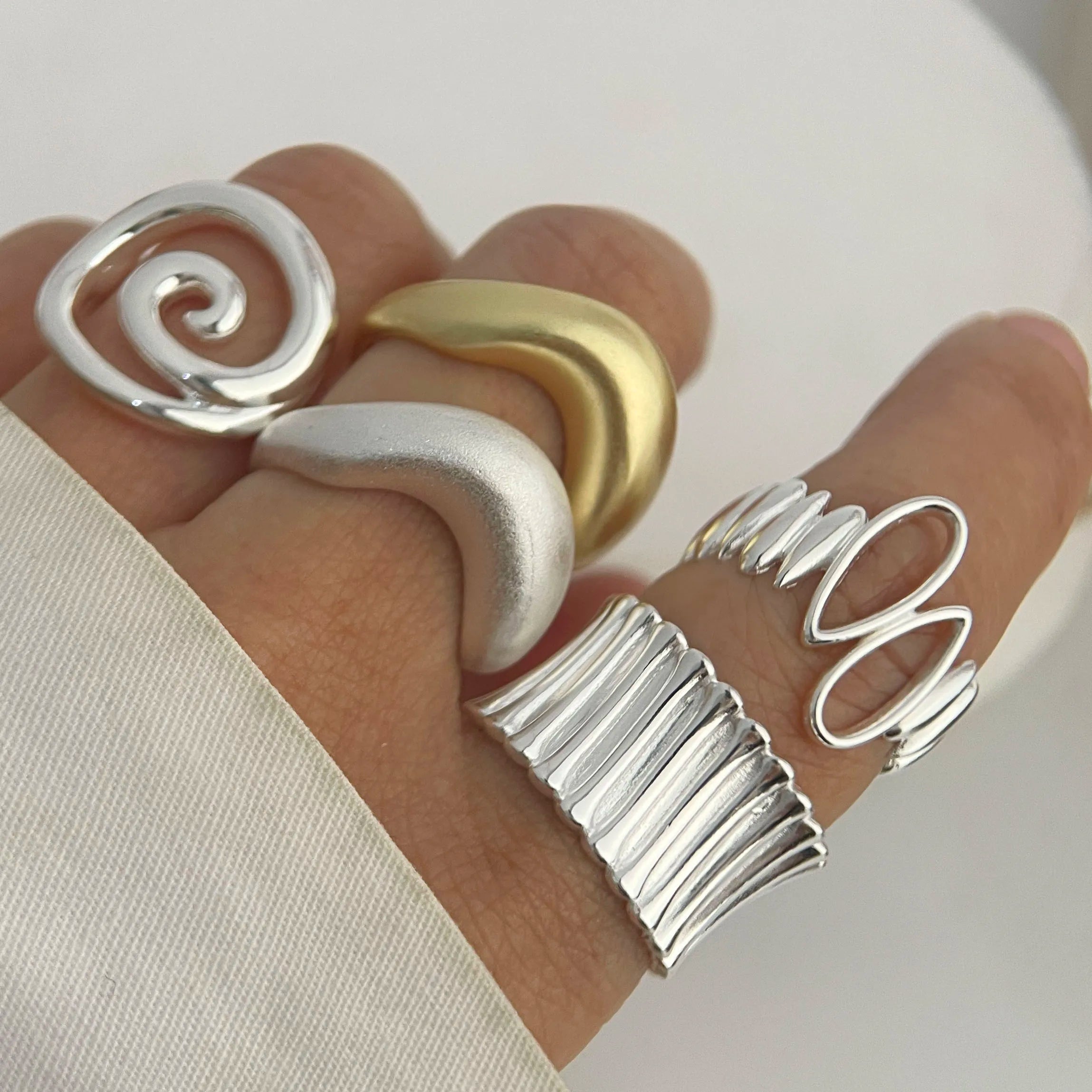 925 Sterling Silver Rings for Women Couple Minimalist Handmade Simple Round Line Ring Party Jewelry Gift Prevent Allergy