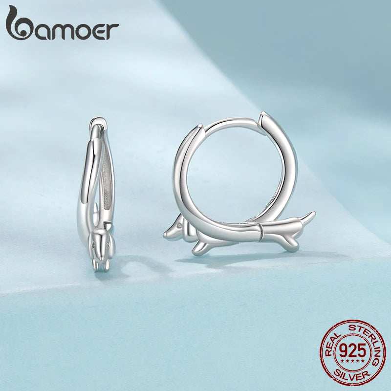 BAMOER Dackel-Ohrringe mit Creolen, Hundeohrringe, 925er Sterlingsilber, hypoallergen, Geschenkidee für Frauen