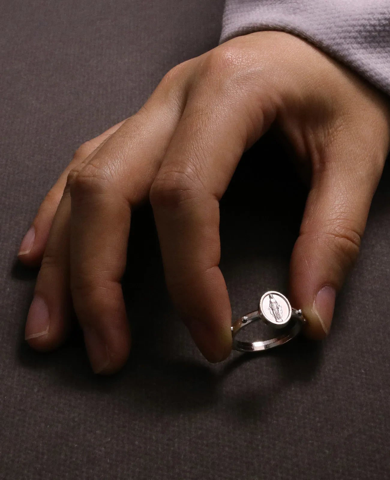 30Pcs Catholic Medalla Milagrosa Rosary Ring Our Lady Virgin Mary Medal Portable Finger Ring Jewelry for One Decade Rosary