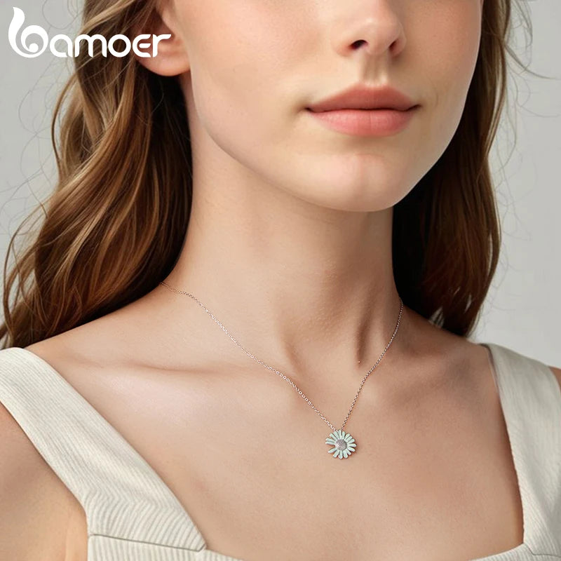 BAMOER 925 Sterling Silver Daisy Pendant Necklace Fresh Green Flower Chain Necklace for Women Teens Mother's Day Jewelry Gift