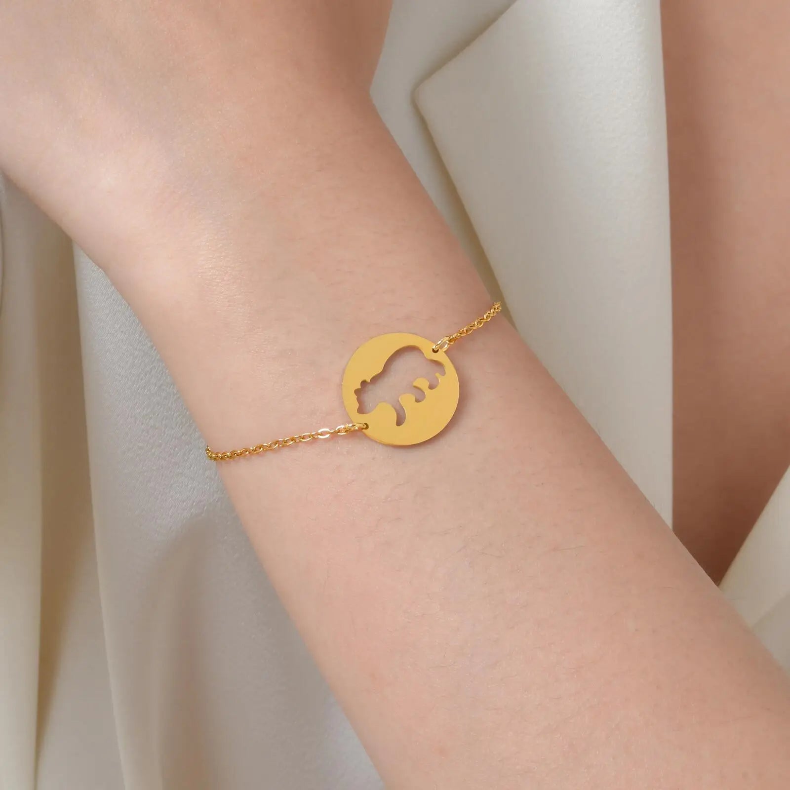 Vnox Stainless Steel Hollow Bear Bracelet For Mother And Daughter Gold Color Round Accessories Hand Jewelry Chain Bracelets