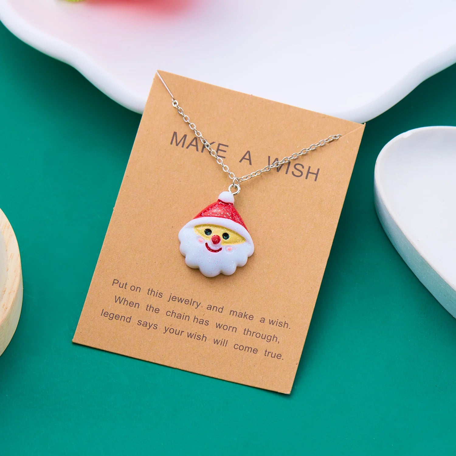 New Trendy Christmas Necklace for Women Girls Resin Cartoon Santa Claus Snowman Xmas Tree Pendant Clavicle Choker Party Gifts