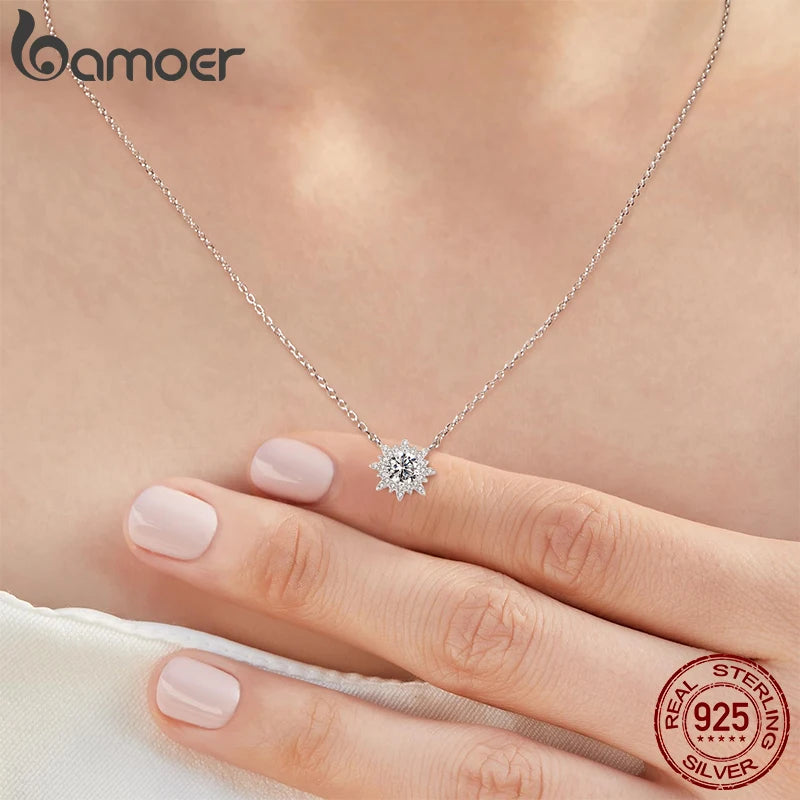 BAMOER 0.5CT Sun Moissanite Necklace 925 Sterling Silver Halo Pendant Necklace with Link Chain for Women Sparkling Jewellry Gift