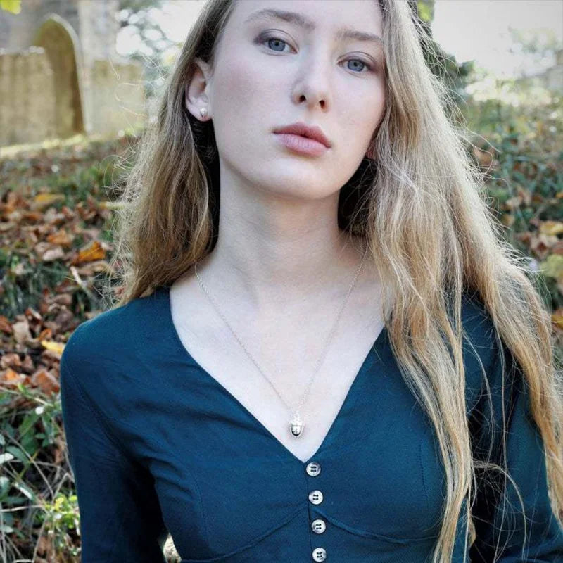 Collier pendentif gland Nonoyes peut ouvrir pendentif pomme de pin pendentif cône boîte pendentif femmes coeur gland charme pendentif bijoux de mode