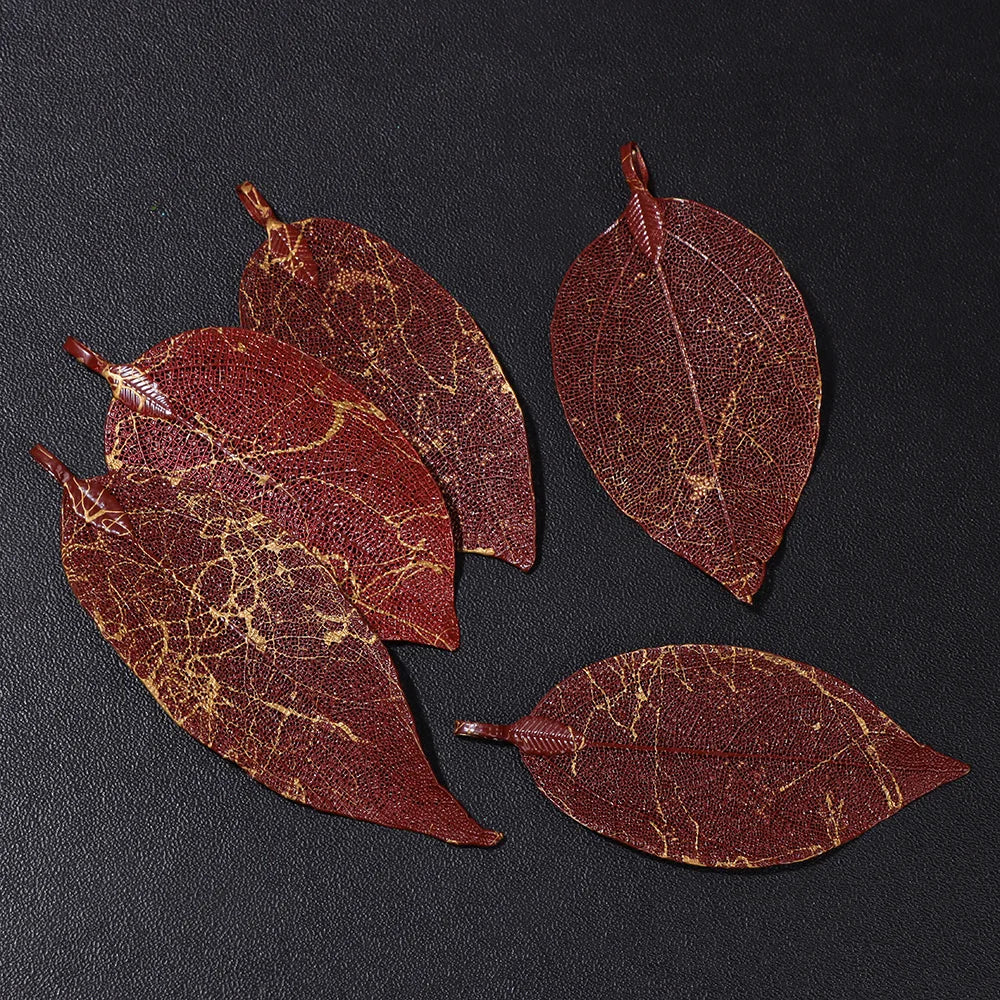 Pendentif en métal avec de véritables feuilles naturelles multicolores, idéal pour la création de bijoux (boucles d'oreilles, colliers, etc.) - Lot de 5