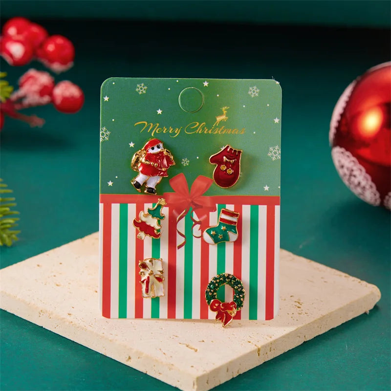 Fashion Christmas Brooch Pin For Women Men Santa Claus Snowflake Christmas Tree Bell Enamel Brooch New Year Xmas Decoration Gift