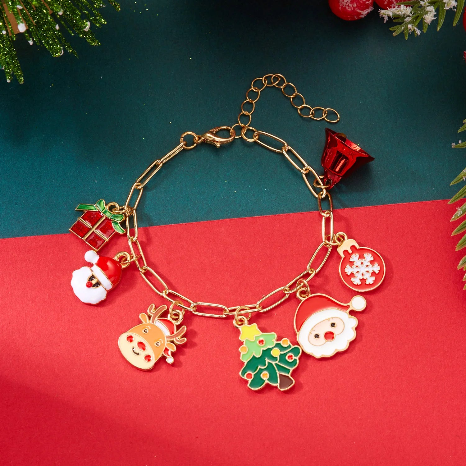 Fashion Christmas Metal Chain Bracelet for Women Santa Claus Christmas Tree Snowflake Bell Elk Bracelets Party Charm Jewelry