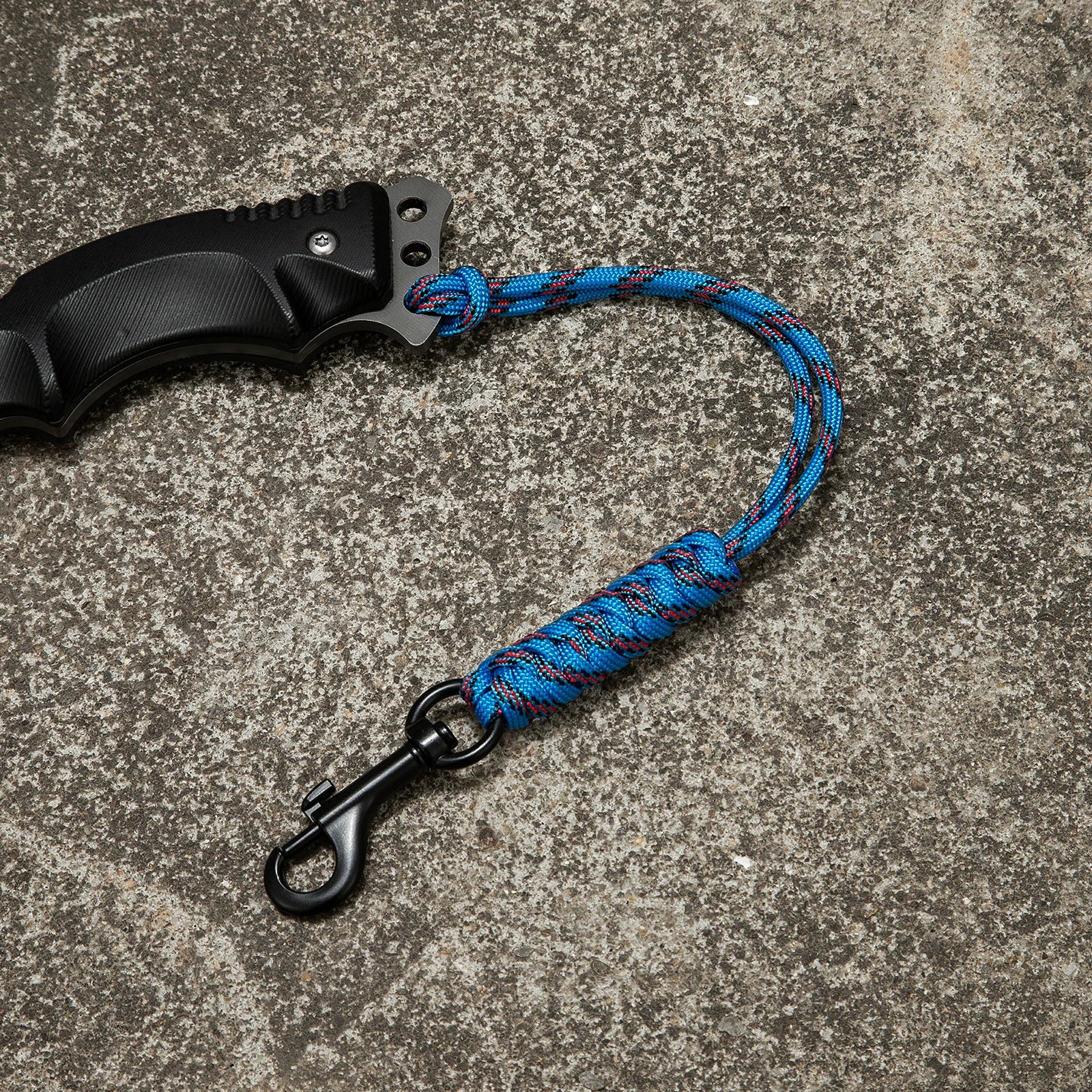 MKENDN Porte-clés en paracorde avec crochet métallique pour homme et femme, dragonne d'urgence pour l'escalade en extérieur, porte-cartes d'identité et d'identification.