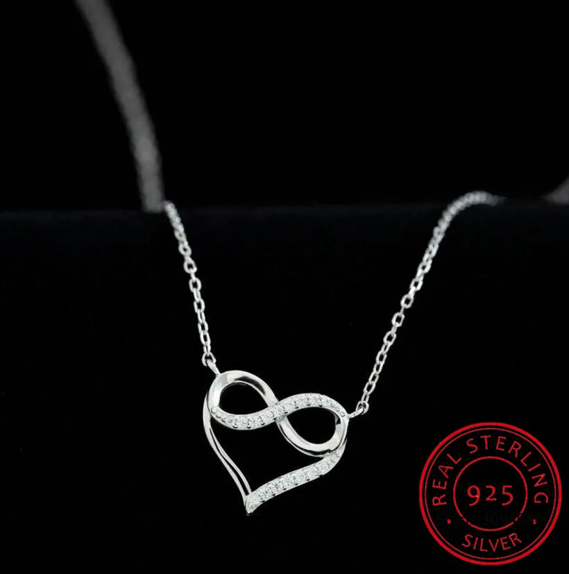 Collier pendentif « Amour infini » en argent sterling 925, bijou raffiné pour femme, symbole d'amitié éternelle. Chaîne en argent.