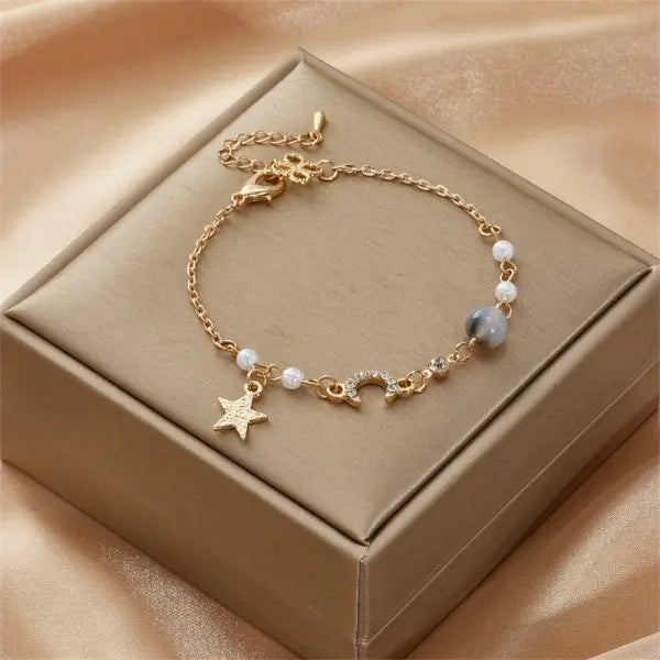 Koreanisches romantisches Mondperlenarmband für Damen, elegantes und exquisites Armband mit Stern- und Herzgliederkette, weihnachtlicher Schmuck