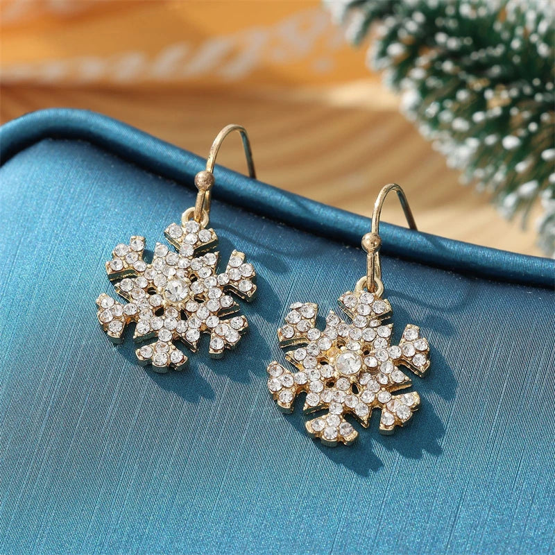 Fashion Christmas Snowflake Earrings For Women Cute Trendy Xmas Tree Colorful Bells Bow Knot Piercing Earring Party Jewelry Gift