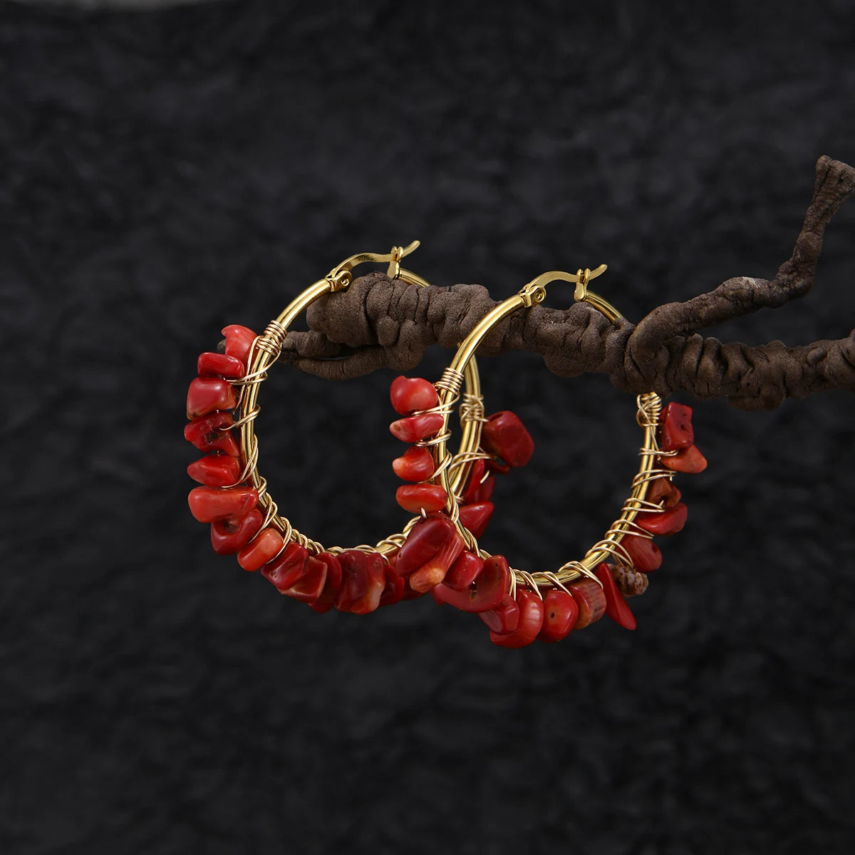 A Pair of Fashionable and Creative Round Natural Stone/Turquoise Earrings, Various Colors of Stone Earrings