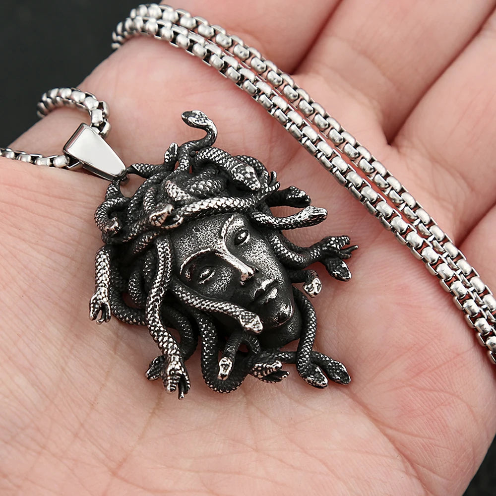 Gothic Punk Stainless Steel Medusa Pendant Necklace For Men Women Vintage Snake Animal Necklaces Biker Jewelry Gift Dropshipping