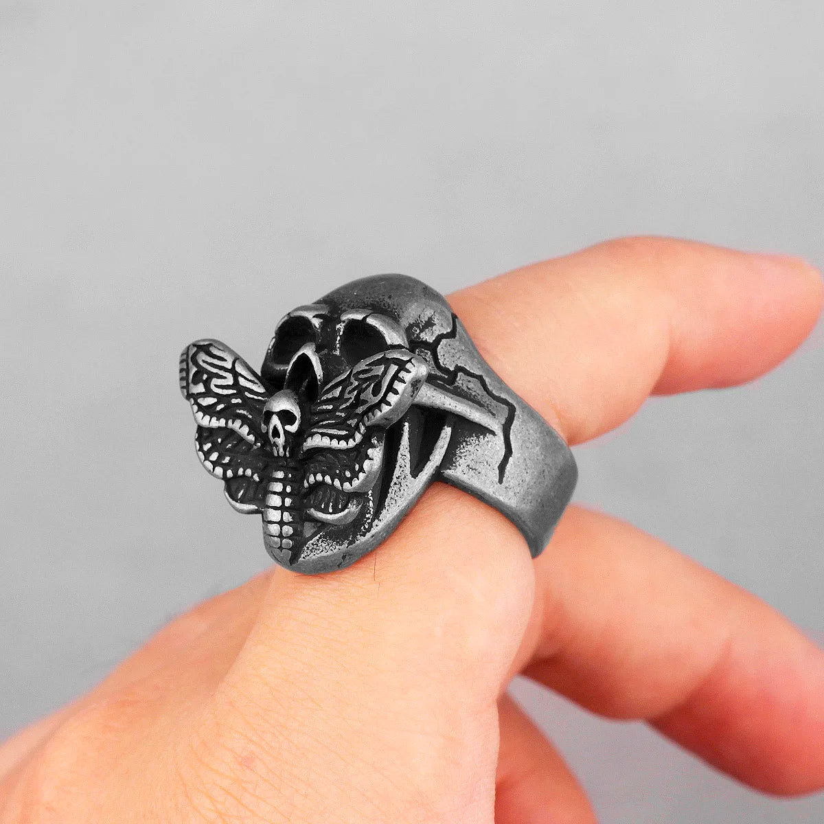 Retro Black Butterfly Skull Stainless Steel Mens Rings Punk Hyperbole for Male Boyfriend Biker Jewelry Creativity Gift Wholesale