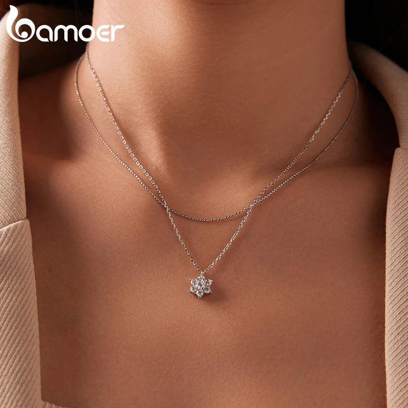 BAMOER Doppelreihige Moissanit-Halskette für Damen, Anhänger aus 925er Sterlingsilber mit Schneeflockenmotiv – ein bezauberndes Wintergeschenk