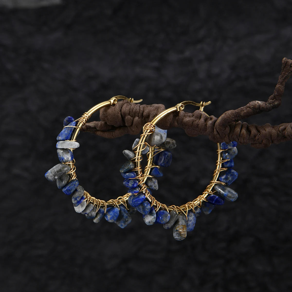 A Pair of Fashionable and Creative Round Natural Stone/Turquoise Earrings, Various Colors of Stone Earrings