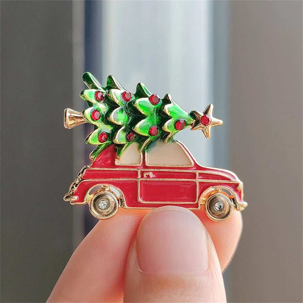 European and American fashion creative design Christmas tree brooch alloy oil drop car pin Christmas atmosphere accessories
