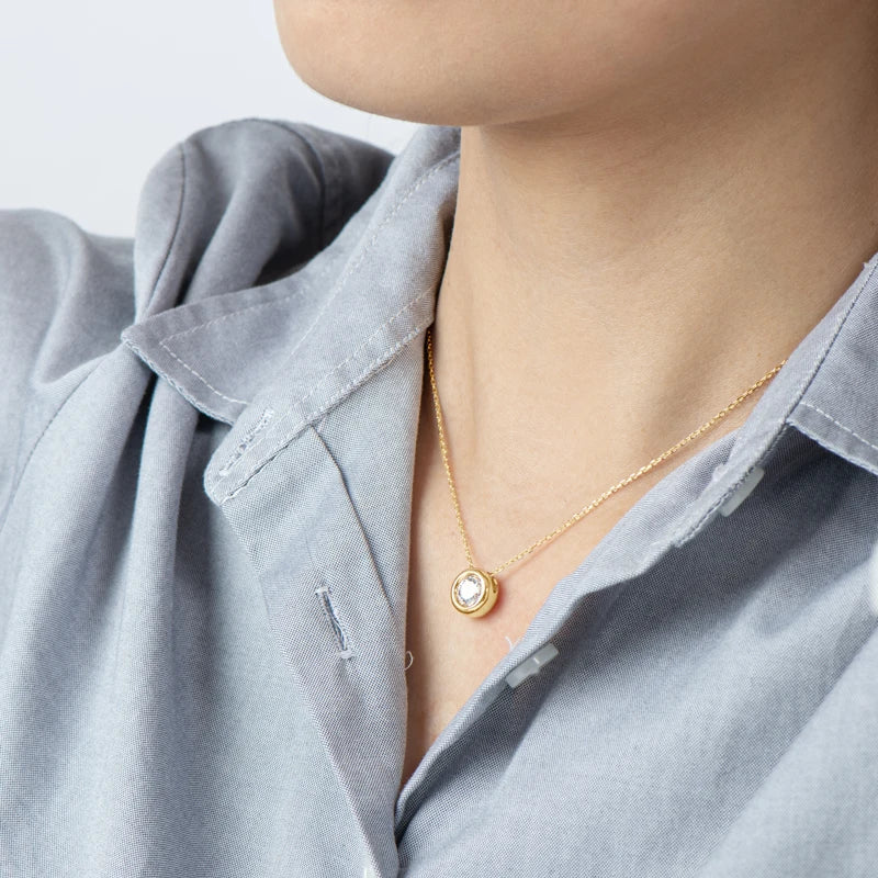 OXTAO D VVS1 Round Cut Moissanite Pendant Necklace Female Jewelry Real 925 Silver Clavicle Chain Necklace Fine Jewelry Gift