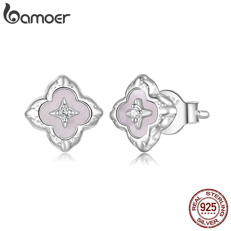 BAMOER Kleeblatt-Ohrstecker aus Moissanit, hochwertige Perlmutt-Kristall-Ohrringe in Pflanzenform, originelles Vintage-Perlen-Schmuckgeschenk für Damen