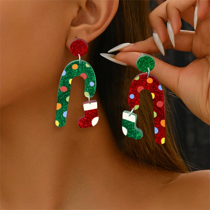 Christmas Gingerbread Man Black Cat Acrylic Dangle Earring for Women Cute Animal Elk Dog Xmas House Pendant Earrings Jewelry