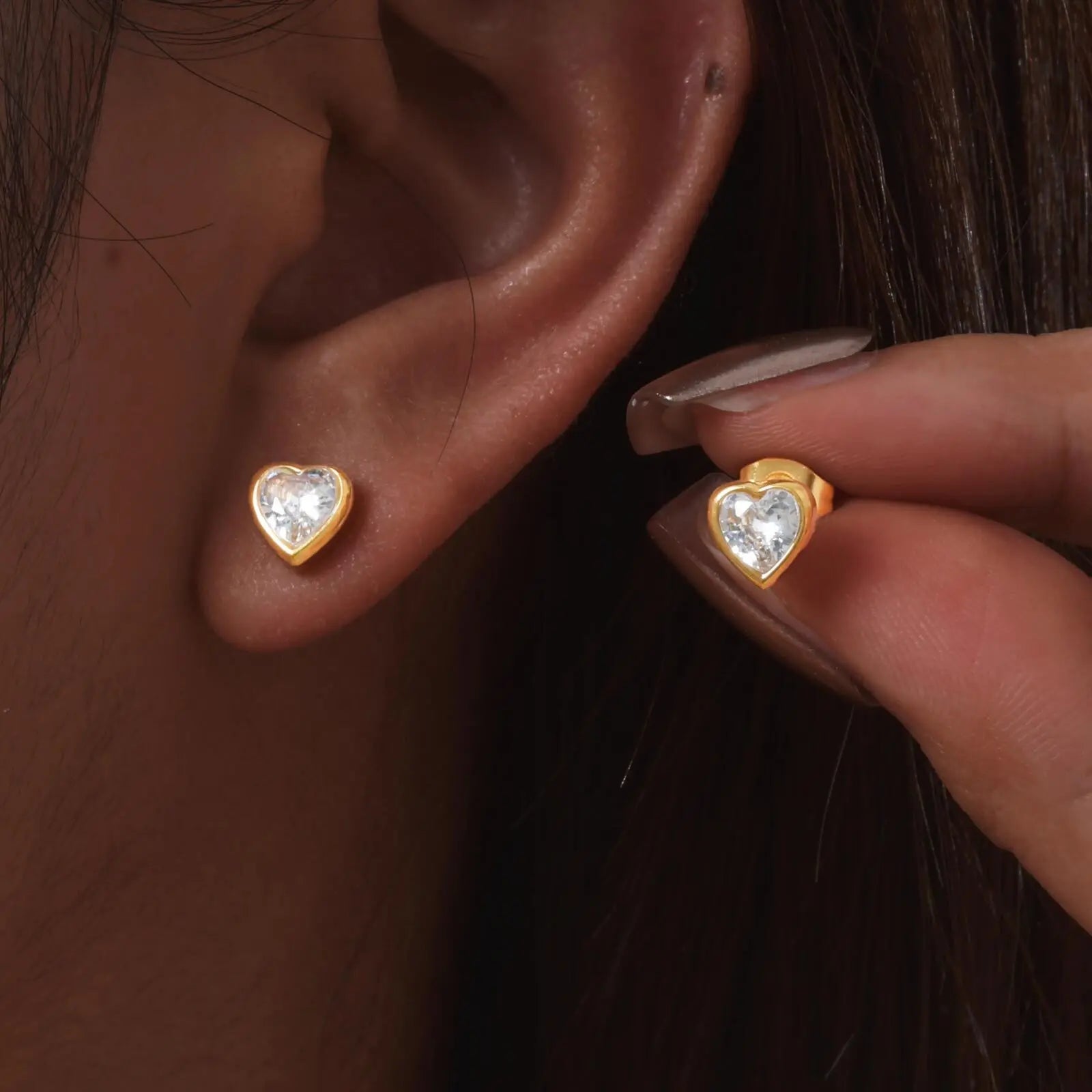 Vnox Love Cubic Zircon Heart Earring For Women Stainless Steel Jewelry To Party Gold Plated Elegant 1 Pair Earrings Holiday Gift