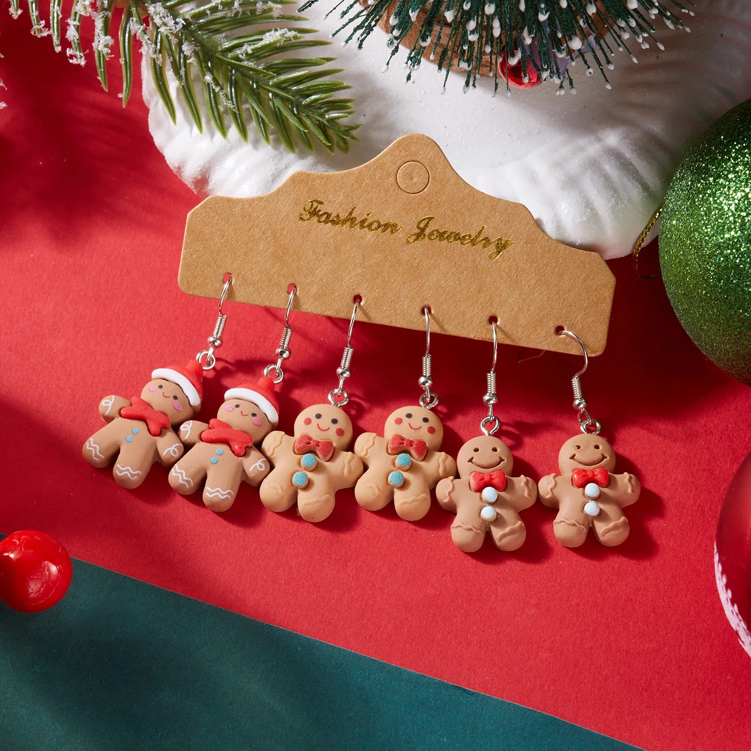 3 Pairs Cute Christmas Gingerbread Man Dangle Earrings Set For Women Girls Xmas Cookie Food Pendant Resin Earring Party Jewelry