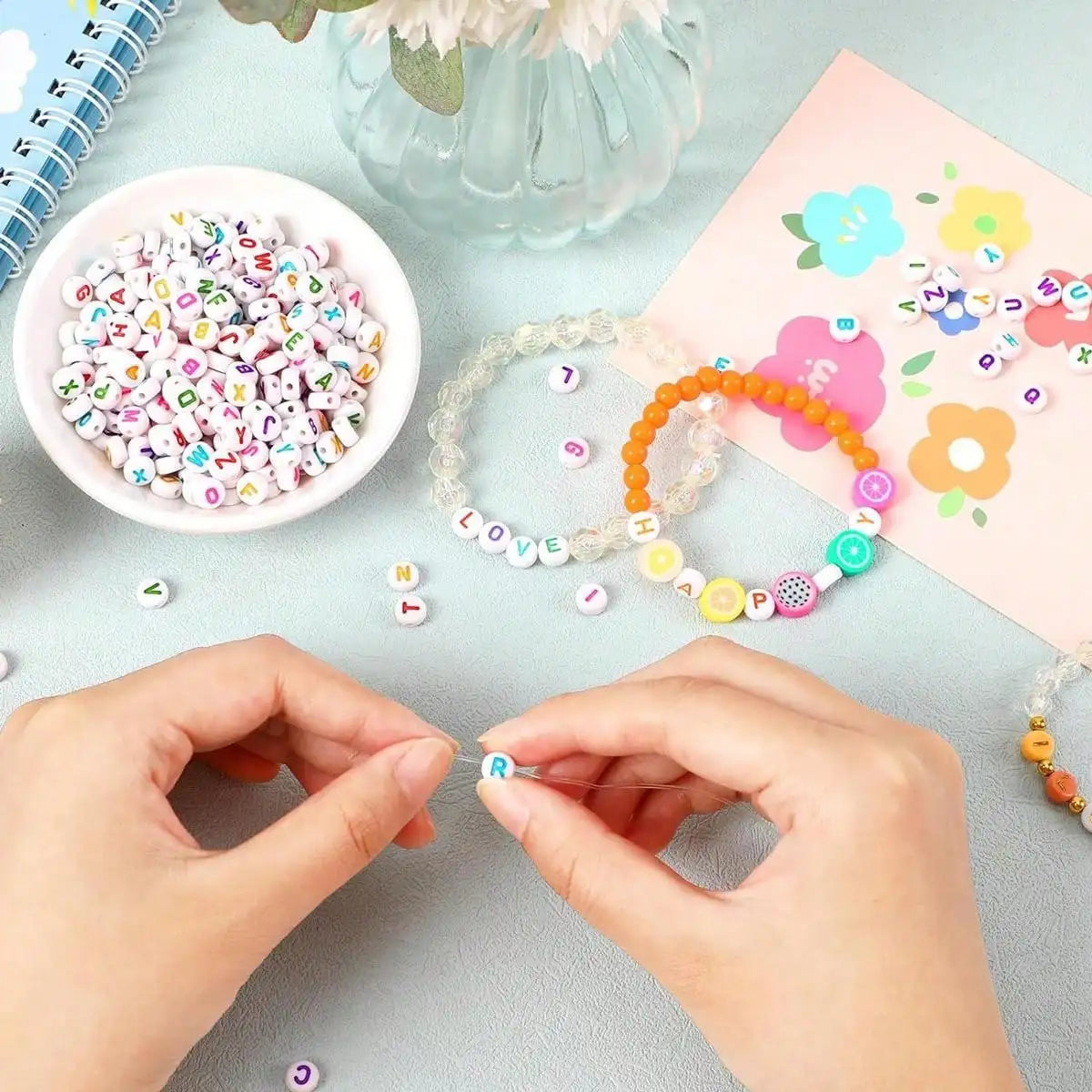 500/1000 PCS White Circular Colored Letter Acrylic Bead, Jewelry Production Bracelet Neckline Keychain DIY