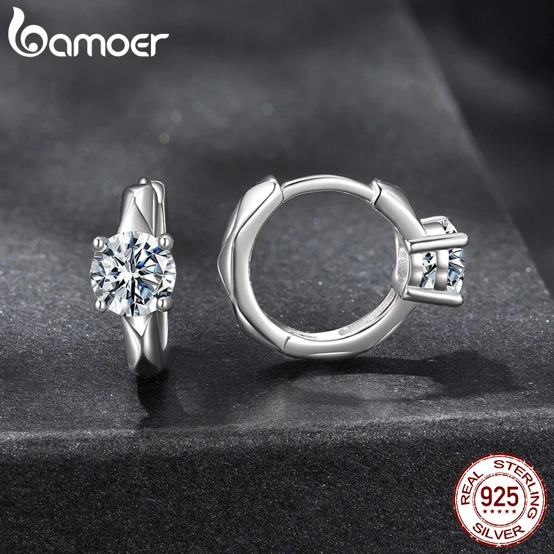 BAMOER 0.5CT Sparking Moissanite Hoop Earrings Geometri Huggie Earring 925 Sterling Silver Jewelry for Women Hypoallergenic Gift