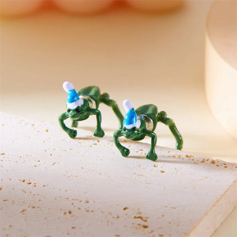 Creative Cute Animal Green Frog Toad Earrings For Women Funny Frog Wear A Santa Hat Piercing Earring Christmas Party Jewelry