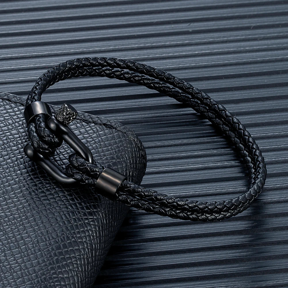 MKENDN Schwarzes Edelstahl-Schäkelarmband, schlichtes zweilagiges blaues Lederarmband für Damen und Herren, handgefertigter nautischer Schmuck